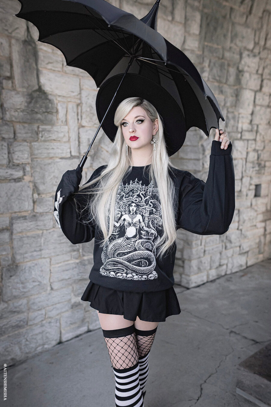 Medusa's Throne T-shirt