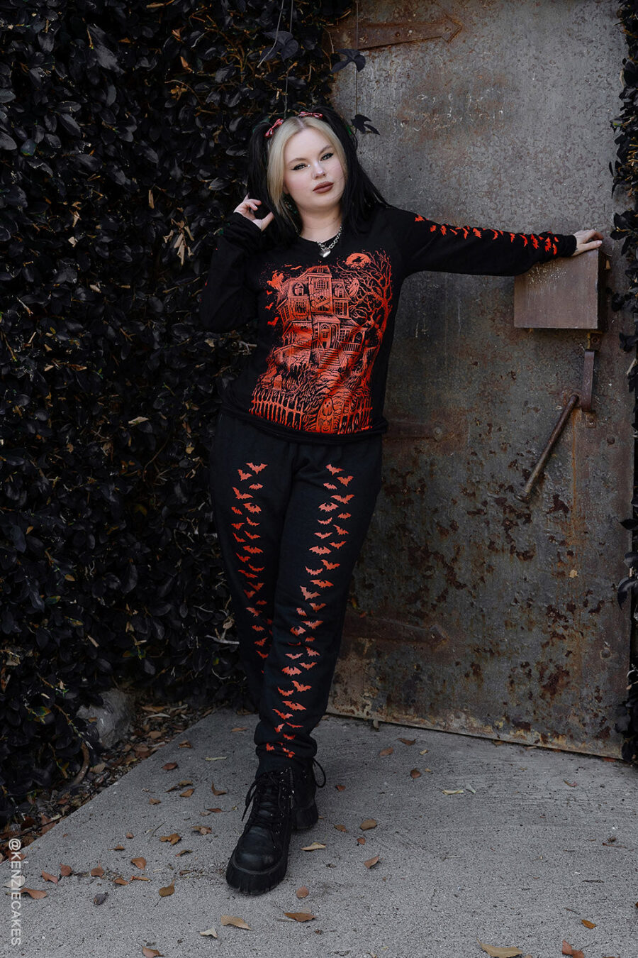 Bat Joggers [PUMPKIN ORANGE] [UNISEX]