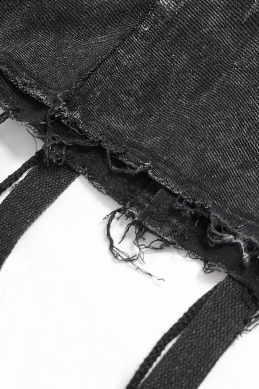 Mutiny Distressed Sleeveless Vest