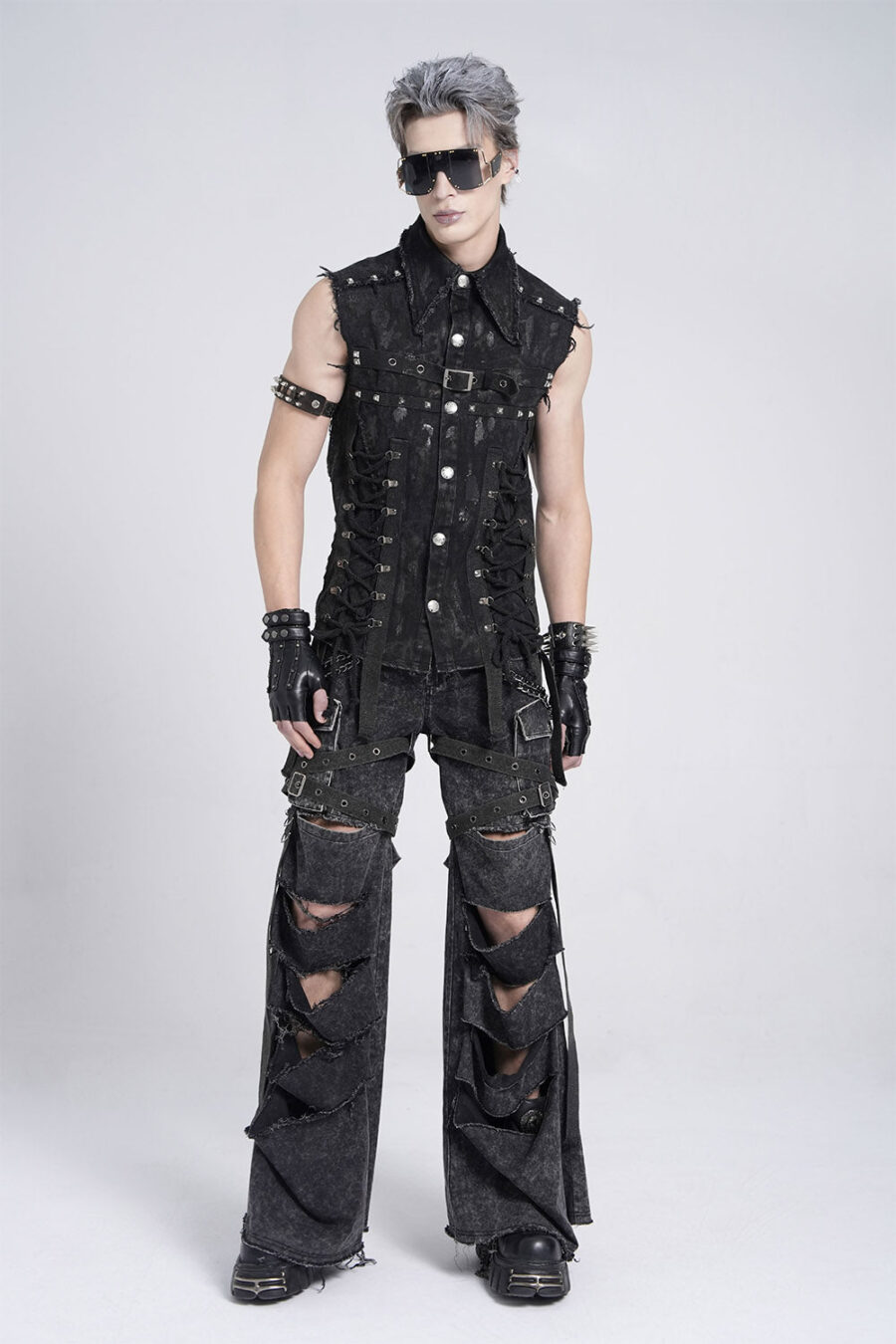 Mutiny Distressed Sleeveless Vest