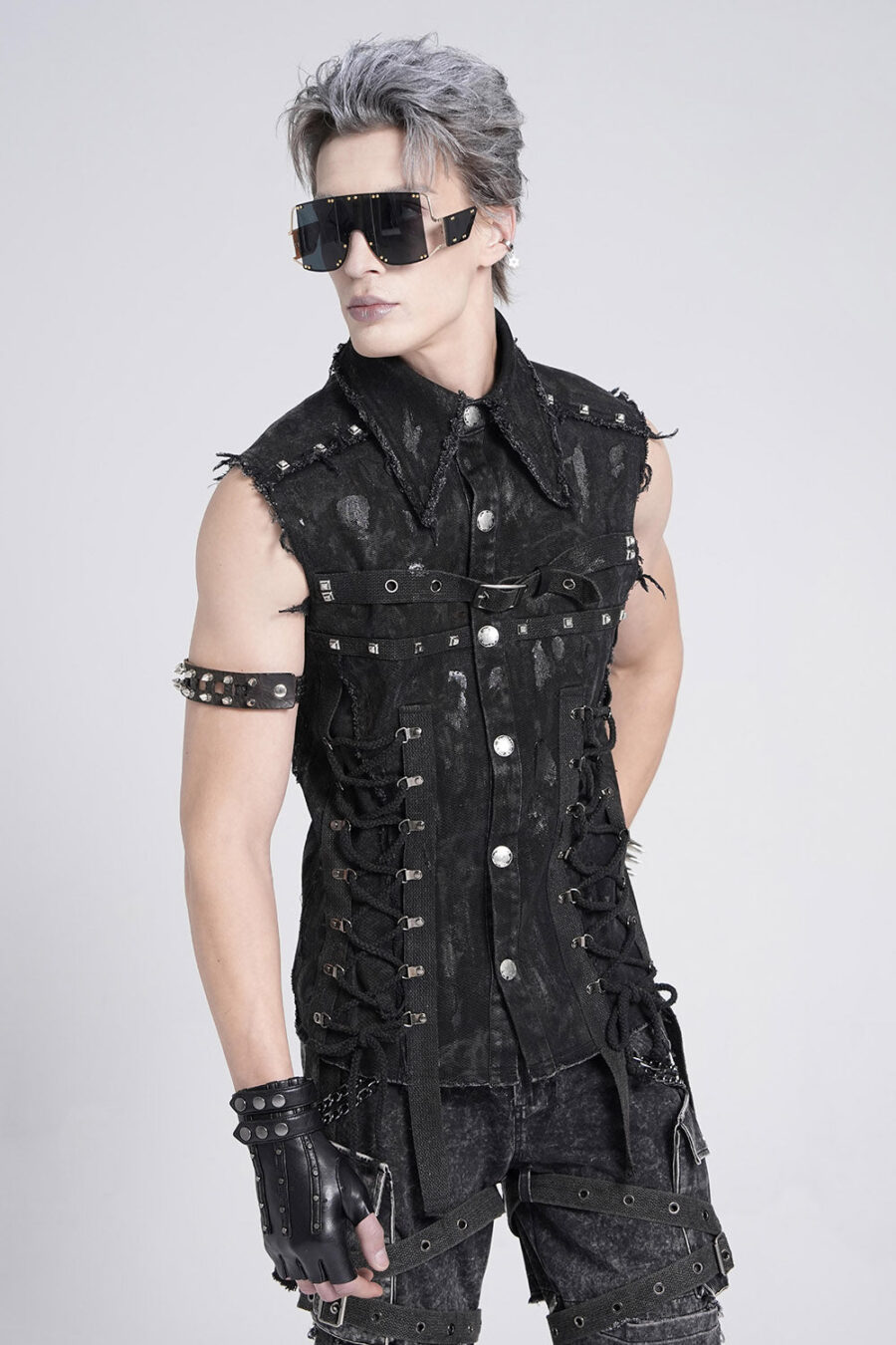 Mutiny Distressed Sleeveless Vest