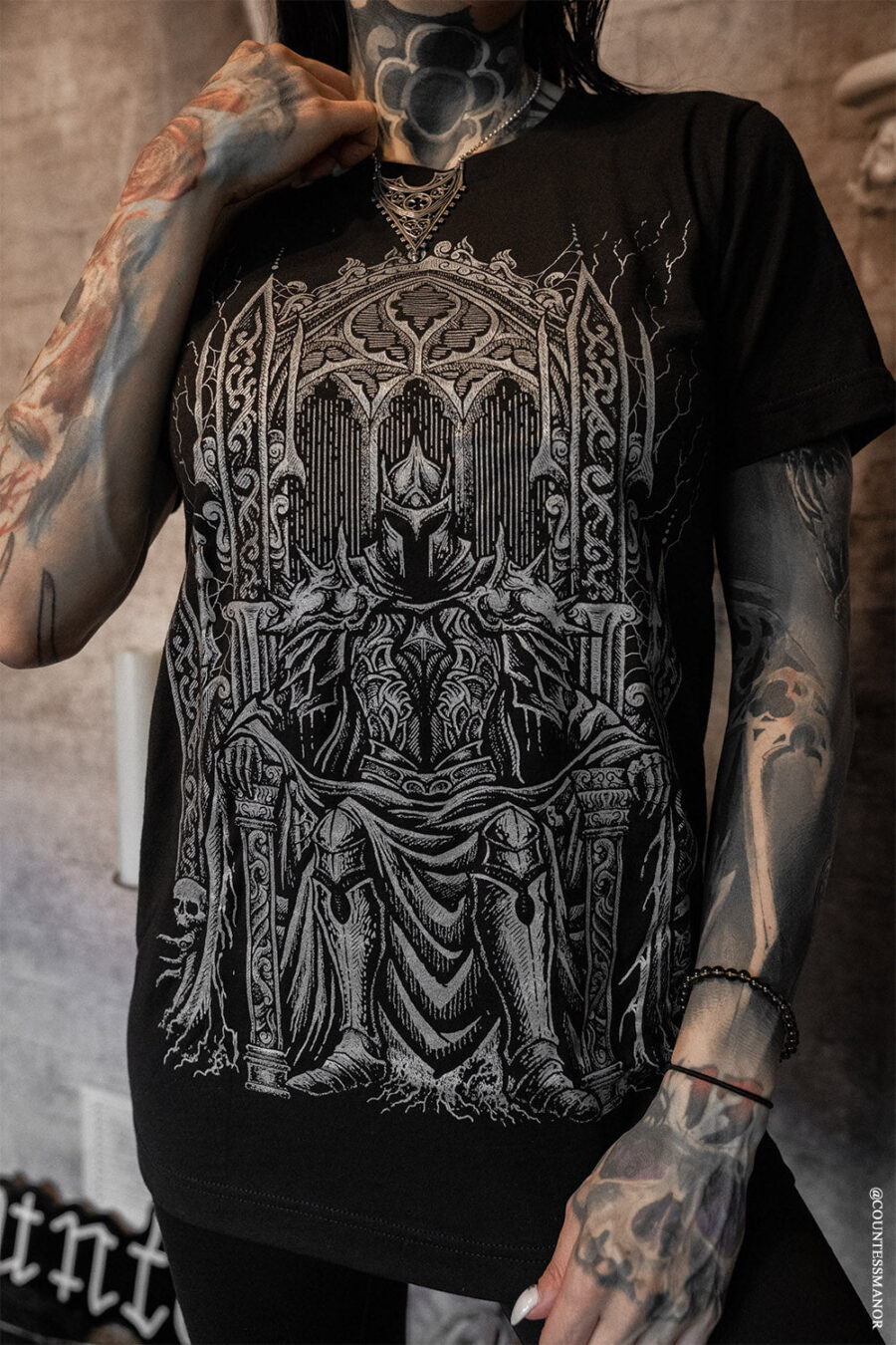 Medieval Knight T-shirt [Metallic Silver]