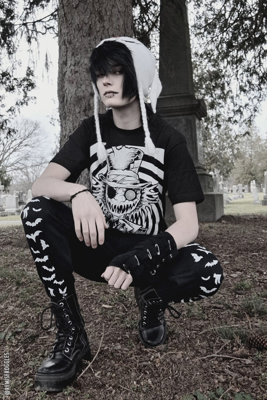 Vampire Bat Joggers [WHITE BATS]