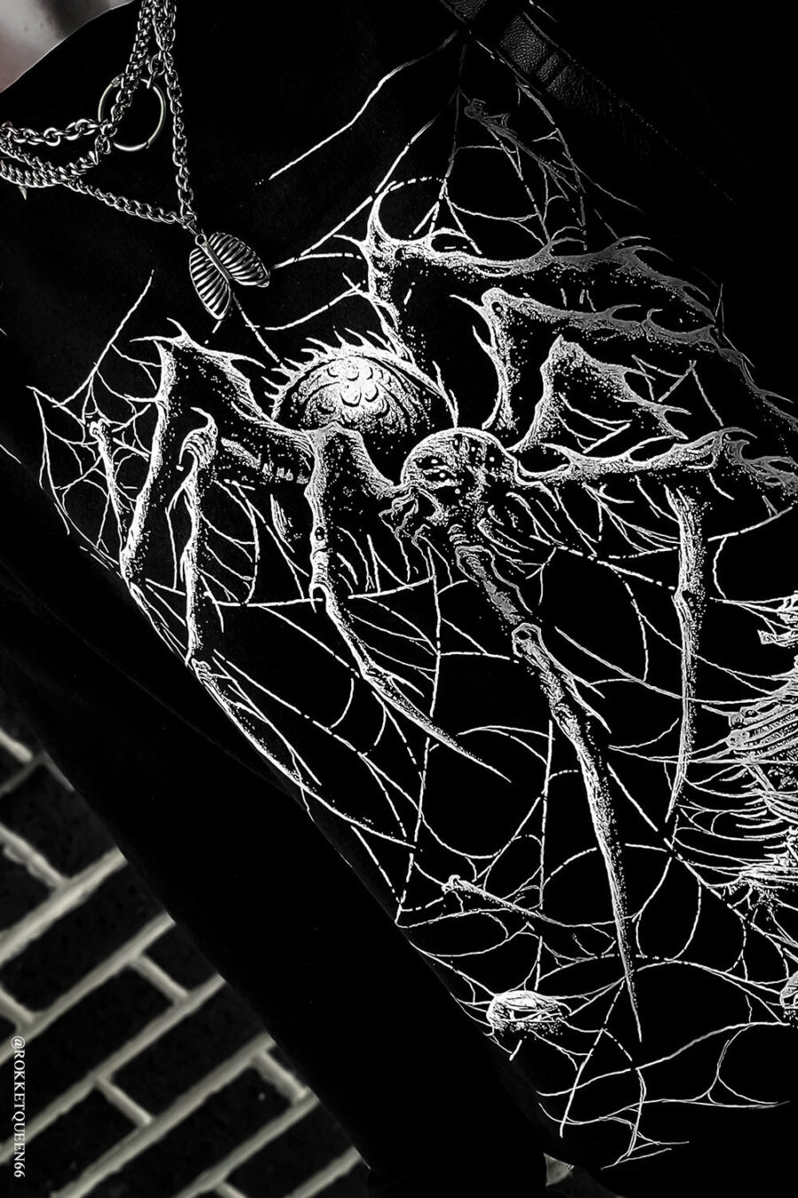 Death Spider Sweatshirt [Spiderweb Sleeves]