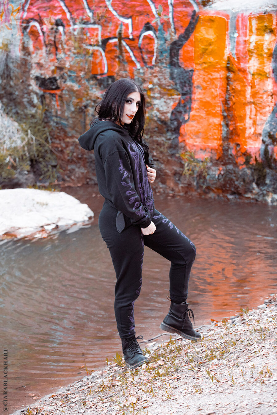 Nevermore Raven Joggers [PURPLE]